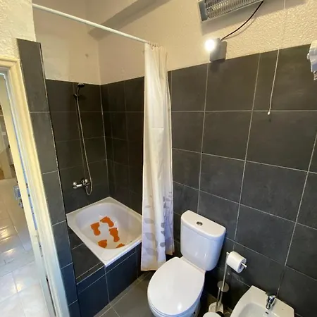 Tomas Surf Shelter Apartmán